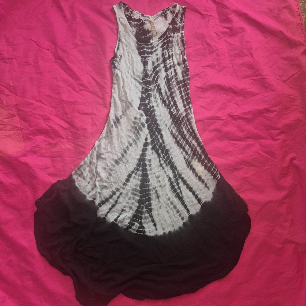 TRUE ROCK Black and White Tie-Dye Tank Top